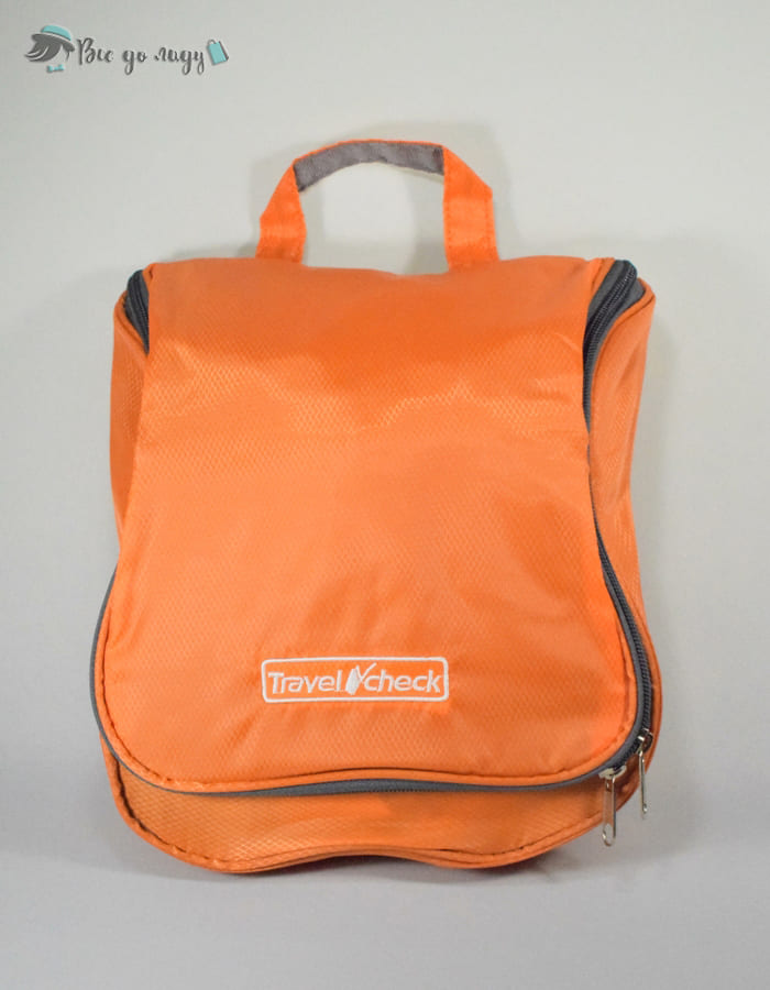 Косметичка для подорожей 